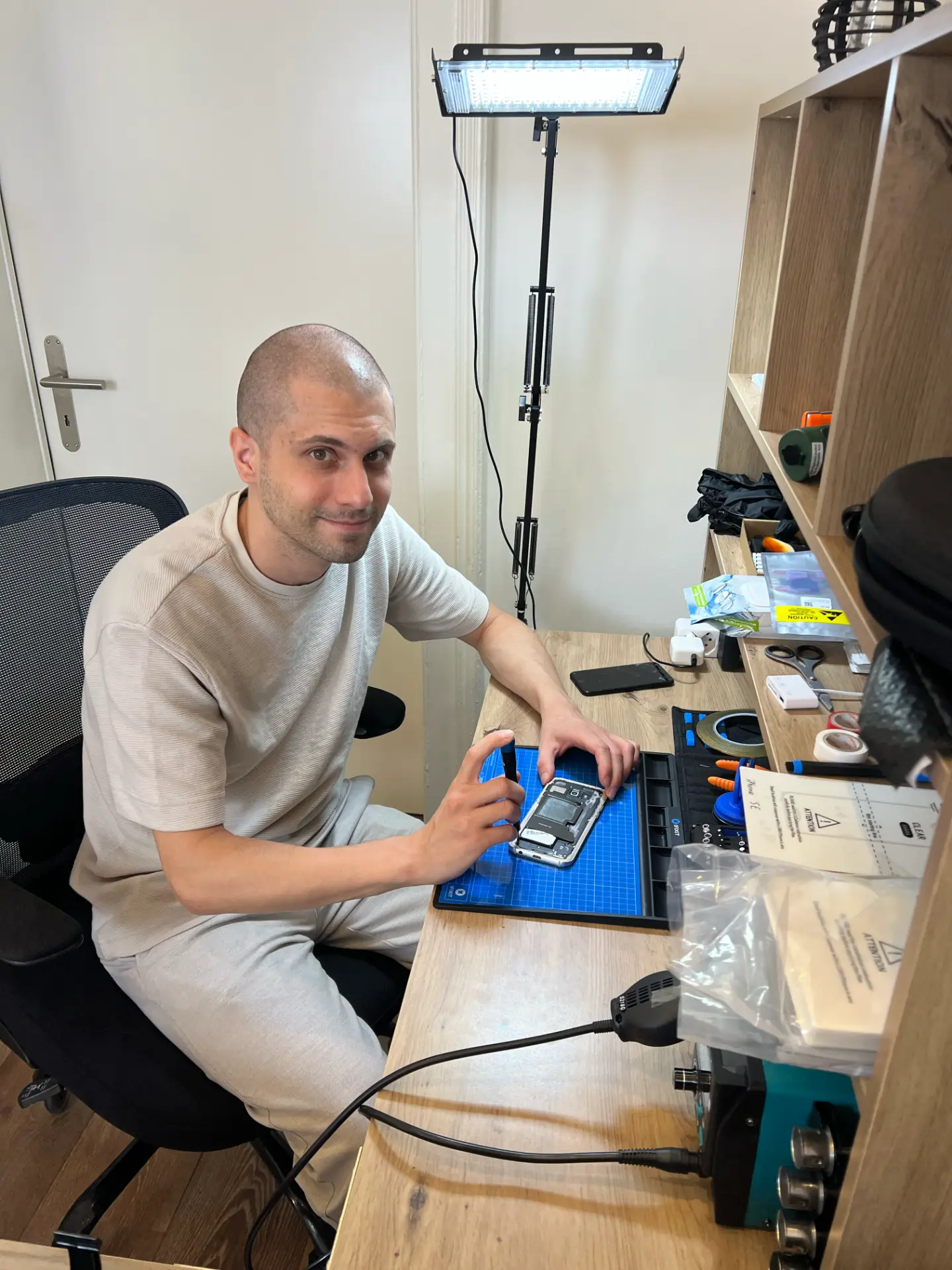 Alessandro Romanelli, Techniker Kundenservice